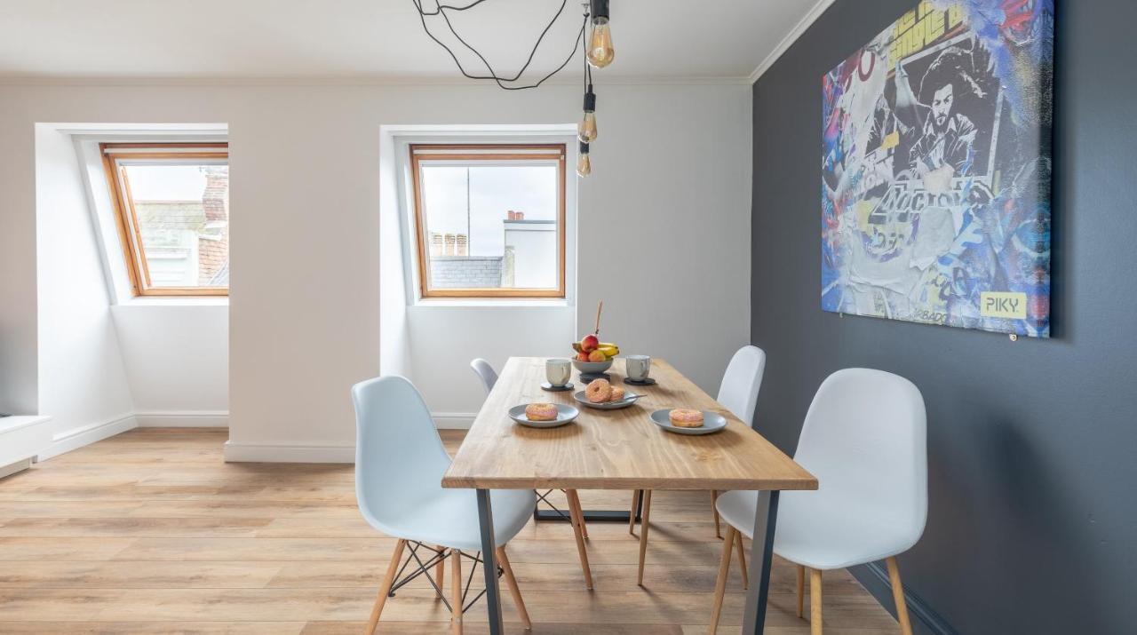 One Bed Top Floor, Brand New, Central Old Town هاستَنغ المظهر الخارجي الصورة